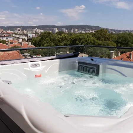Beachfront Luxurious Penthouse With Panoramic View * Varna